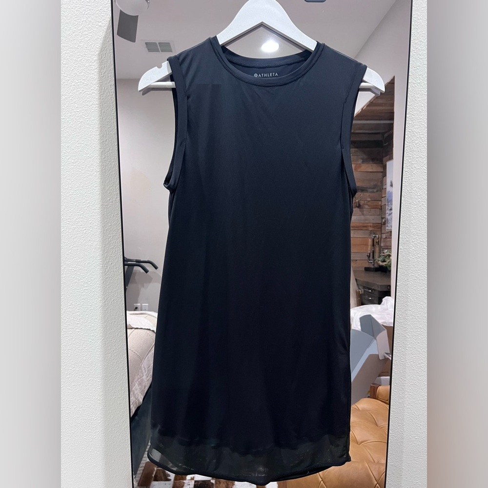 Athleta Sheath Dress Black sizeXXS preowned gently